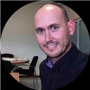 Soporte académico para estudiantes de Economía, Adm. Dir. Empresas. Profesional con amplia experiencia laboral y en formación. Presencial y Online